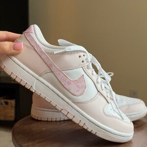 Nike Dunk Low Pink Paisley